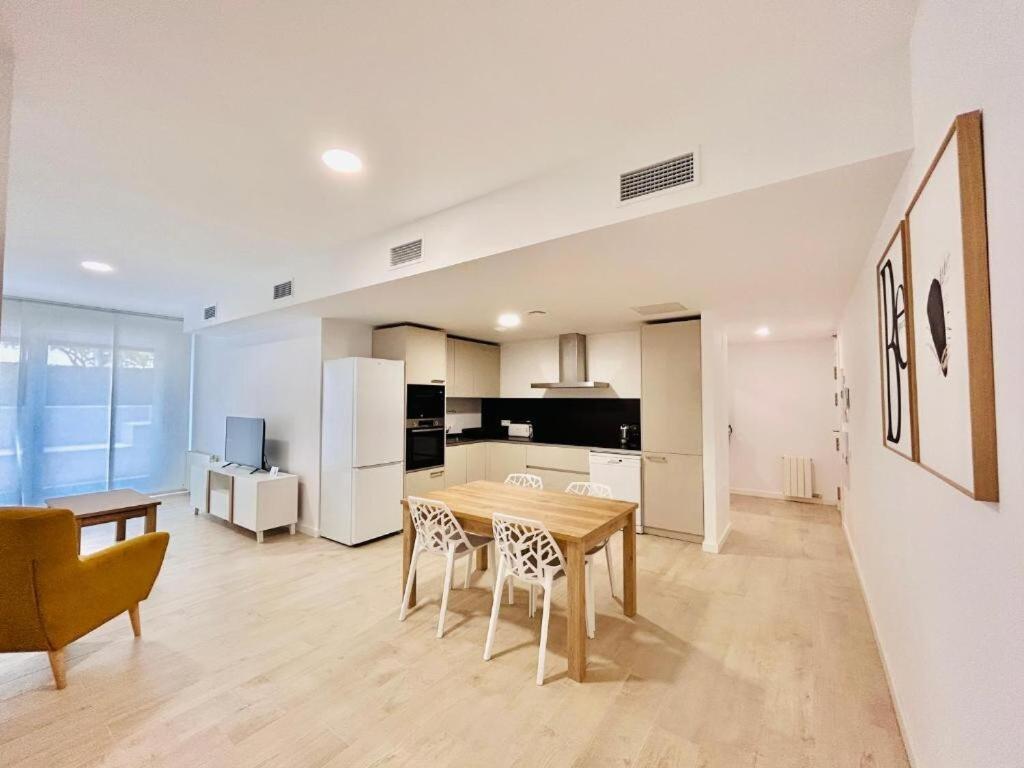 Family Apartment With Large Terrace Cambrils Exterior foto